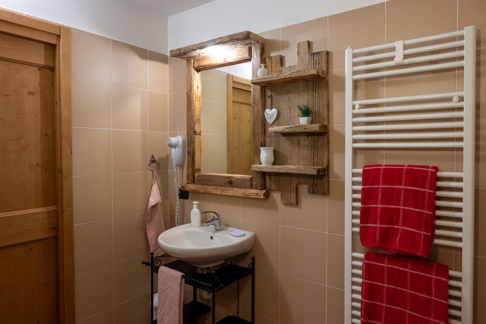 ואלדיסוטו Baita De Eliseo B&B מראה חיצוני תמונה